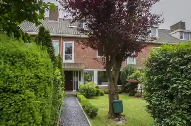 160m2 house to rent for 3400€/month in Deijlerweg 104, Wassenaar