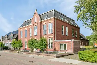 48m2 apartment to rent for 750€/month in Langeweg 4, Kruisland
