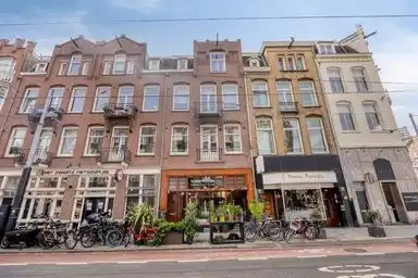 75m2 flat te huur voor 3250€/maand in Koninginneweg, Amsterdam
