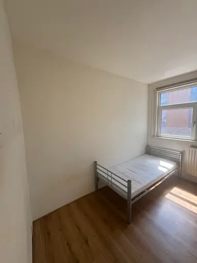 m2 Zimmer zur Miete für 650€/Monat in Dahliastraat 72, Rotterdam