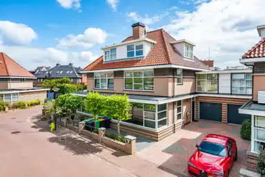 185m2 huis te huur voor 3750€/maand in Luchtenburgplein 32, The Hague