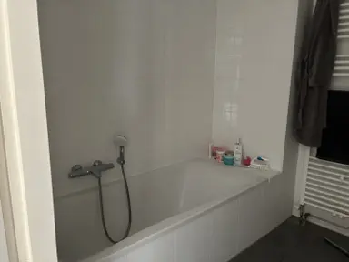 153m2 house to rent for 1695€/month in Elzenstraat, Almere