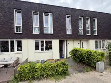 109m2 house to rent for 1375€/month in Waalstraat 51, Nijmegen