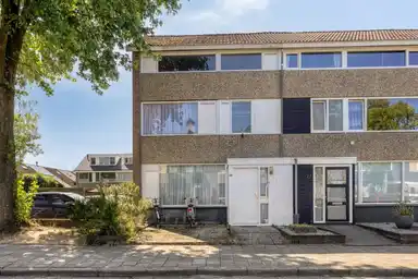 156m2 house to rent for 2150€/month in Hartelstein 25, Eindhoven