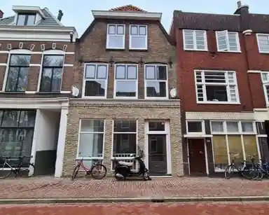 58m2 Appartement à louer pour 1350€/mois à Bloemstraat, Groningen