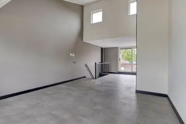 78μ² Διαμέρισμα προς ενοικίαση για 1750€/μήνα σε Vierlinghweg 27, Bergschenhoek