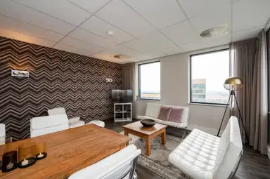 71μ² Διαμέρισμα προς ενοικίαση για 2000€/μήνα σε Eschertoren 6E, Leiden