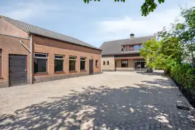 182m2 Haus zur Miete für 5000€/Monat in Gagelveld, Terheijden