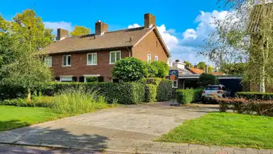 192m2 house to rent for 2495€/month in Hertog Janlaan, Oisterwijk