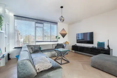 120m2 Appartement à louer pour 2495€/mois à Buziaustraat 29, Rotterdam