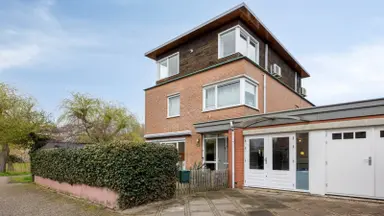200m2 huis te huur voor 5250€/maand in Eisdenstraat, Amsterdam