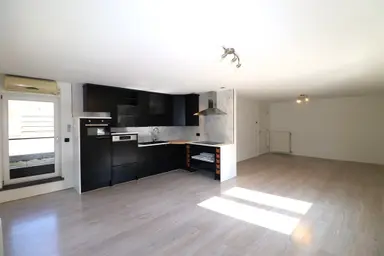 76m2 Appartement à louer pour 955€/mois à Von Dopfflaan 3-TR, Maastricht