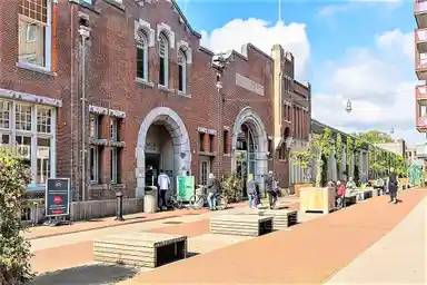 90m2 apartment to rent for 3500€/month in Bilderdijkkade, Amsterdam