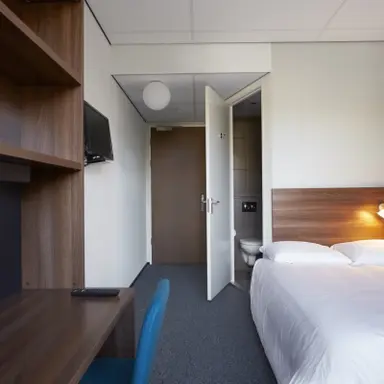 15m2 studio to rent for 807€/month in Jan van Galenstraat 8, Amsterdam