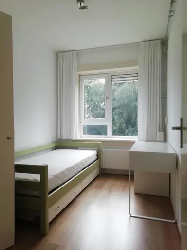 7m2 room to rent for 680€/month in Kolonel Palmstraat, Naarden