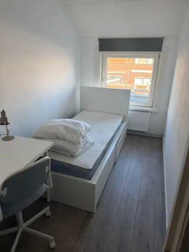 8m2 room to rent for 569€/month in Ypkemeulestraat 109, Enschede