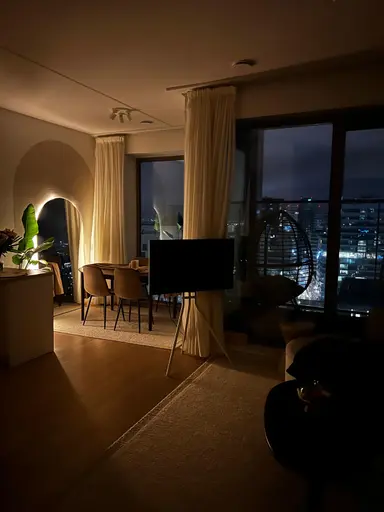 64m2 flat te huur voor 2356€/maand in Gustav Mahlerlaan, Amsterdam