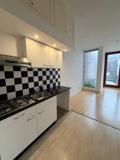 22m2 studio te huur voor 970€/maand in Sledemennerstraat, Groningen