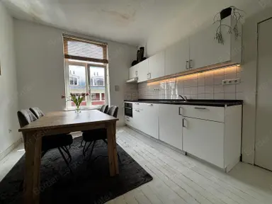 93m2 Casa in affitto per 2200€/mese a Herbenusstraat, Maastricht