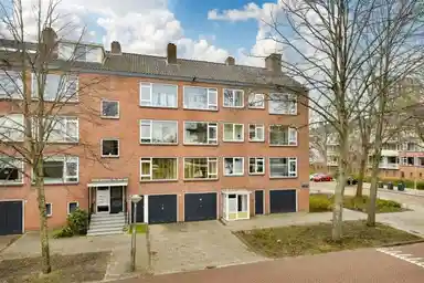 76m2 apartment to rent for 802€/month in Valkenstein 62-1, Amsterdam