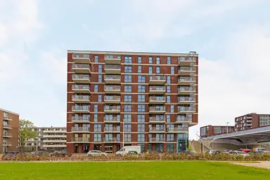 111m2 flat to rent for 2325€/month in Rooseveltlaan 552-54, Utrecht