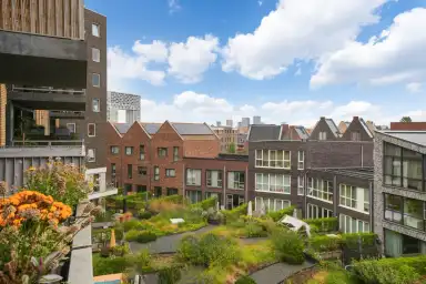 100m2 Appartement te huur voor 3700€/maand in Haparandaweg, Amsterdam