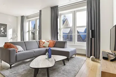 135m2 apartment to rent for 3250€/month in Torenstraat 17, The Hague