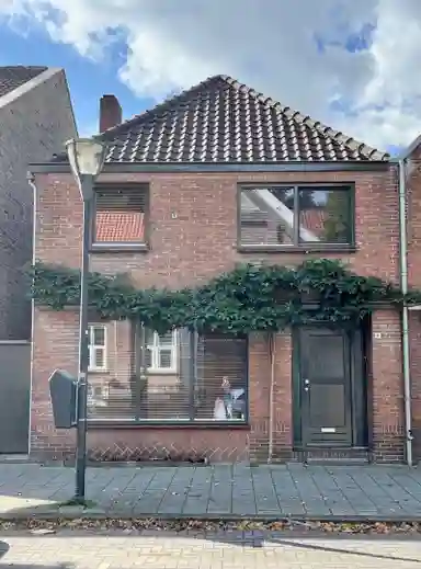 158m2 Casa in affitto per 2425€/mese a Sint Trudostraat, Eindhoven
