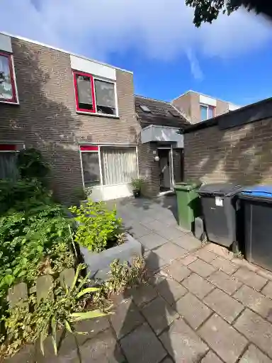 95m2 house to rent for 713.02€/month in Tweede Reitse Dreef 60, 's-Hertogenbosch