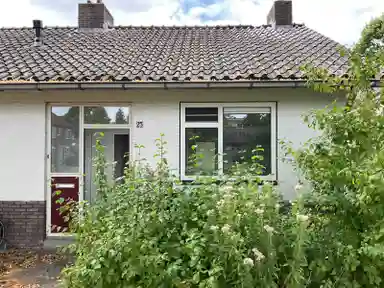 33m2 maison à louer pour 922.81€/mois à De Bazelhof 25, Amsterdam
