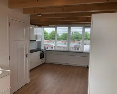 25m2 studio à louer pour 1090€/mois à Laan van Nieuw-Guinea, Utrecht