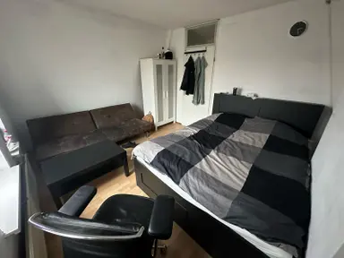17m2 room to rent for 675€/month in Jan Sonjéstraat, Rotterdam