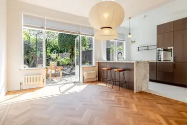 174m2 huis te huur voor 3750€/maand in Van Zaeckstraat 37, The Hague
