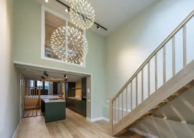 150m2 apartment to rent for 6500€/month in Bloemstraat 19-2, Amsterdam
