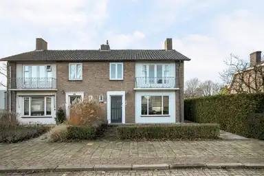 104m2 house to rent for 1750€/month in Nieuwstraat 67, Valkenswaard
