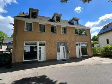 80m2 apartment to rent for 1147€/month in Bankastraat, Maastricht