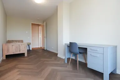 120m2 Appartement à louer pour 2500€/mois à Escamplaan, The Hague