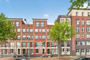124m2 apartment to rent for 1995€/month in Suytboulevard, Helmond