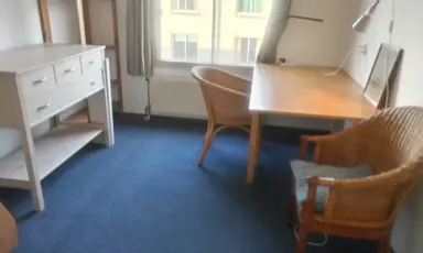 18m2 room to rent for 1060€/month in Bart de Ligtstraat, Amsterdam