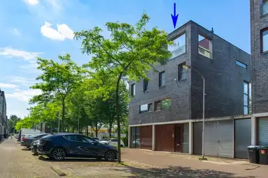 160m2 house to rent for 2350€/month in Keizerskroon, Papendrecht