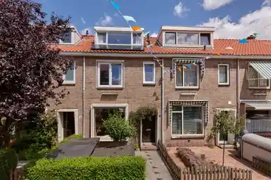120m2 house to rent for 2500€/month in Nieuwediepstraat 56, The Hague