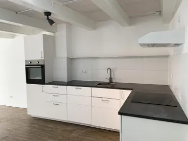 74m2 Appartamento in affitto per 1495€/mese a Wijnstraat, Dordrecht