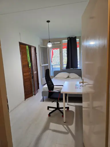 14m2 room to rent for 950€/month in Martin Luther Kinglaan, Diemen