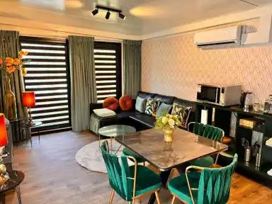 45m2 studio à louer pour 1400€/mois à Marnestraat 2, The Hague