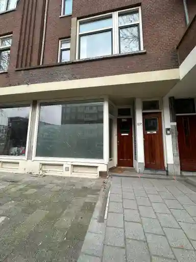 100m2 apartment to rent for 2395€/month in Mathenesserweg, Rotterdam