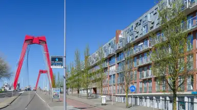 111m2 apartment to rent for 2195€/month in Prins Frederikplein, Rotterdam