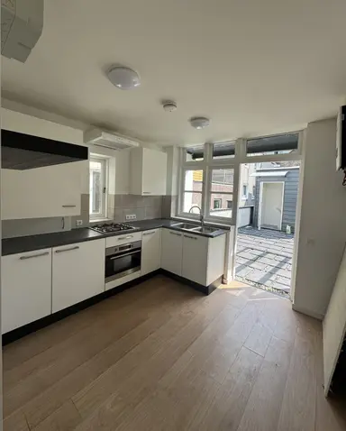m2 studio à louer pour 740€/mois à Karrestraat 1, Breda