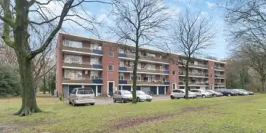 72m2 Appartement à louer pour 900€/mois à Azuurweg 26, Tilburg