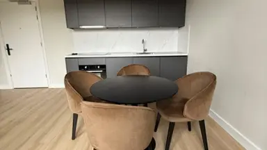 37μ² Διαμέρισμα προς ενοικίαση για 1371€/μήνα σε Berg en Dalseweg 29, Nijmegen