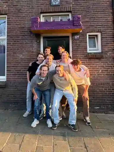 16m2 Zimmer zur Miete für 200€/Monat in Fuutlaan, Eindhoven